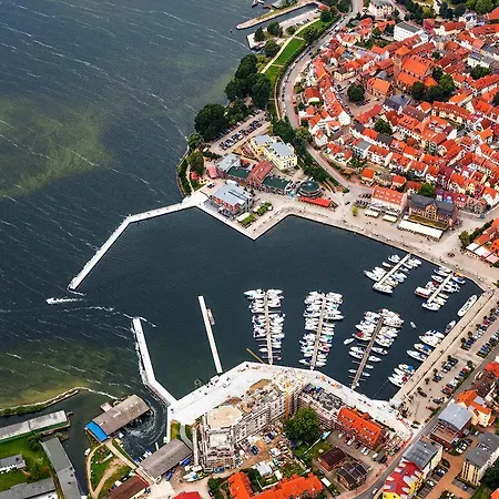 Uferpromenade * Waren (Mueritz)